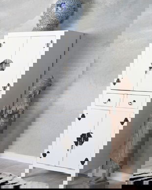 Cabinet exotic din lemn masiv alb