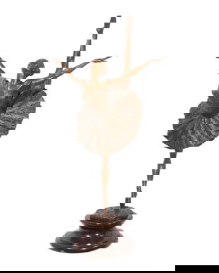 Balerina-statueta din bronz pe un soclu din marmura