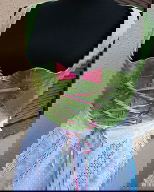 Sarafan cu sortulet-model rustic