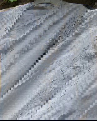 Bluza bumbac cu dantela