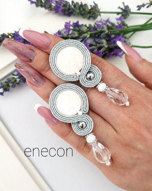 Cercei pe lob, argintii, soutache