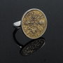 Inel din alama si argint, din moneda sixpence, din colectia Reversul monedei