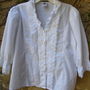 Bluza cu dantela