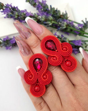 Cercei rosii soutache cu cristale