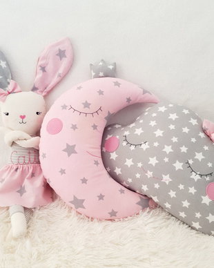 Balerina iepuraș cu nume si 2 perne decorative
