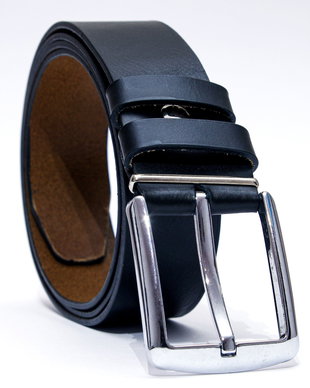 Curea piele naturala, tabacita vegetal. Curea neagra. Cadouri handmade.