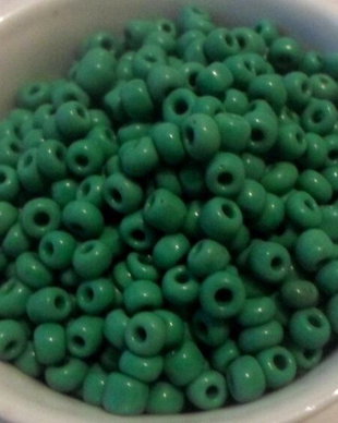 Margele nisip verde 4 mm 50 g.
