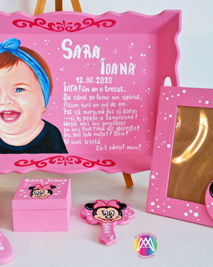 Set Mot cu Portretul sarbatoritei  pictat si Minnie Mouse