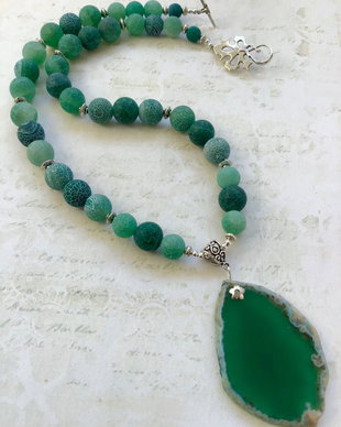 Colier frost agate verzi