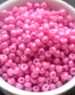 Margele nisip roz perlat deschis 4 mm 50 g.