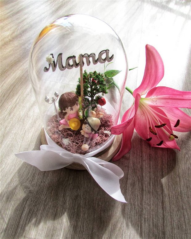 Cupola din sticla cu miniaturi mama si fiica, Kandor Special Gifts, Handmade, 15X10 cm