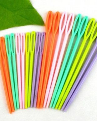 Ace din plastic