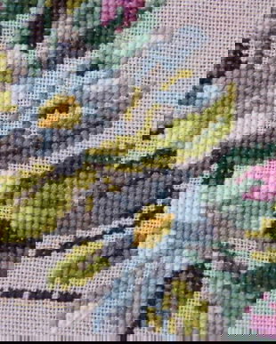 Napron cu broderie manuala