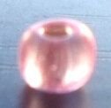 Margele nisip roz transparent cu miez argintiu 4 mm 100 g.