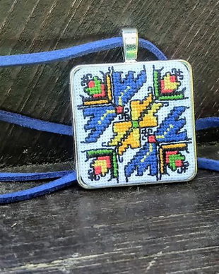 Medalion etno