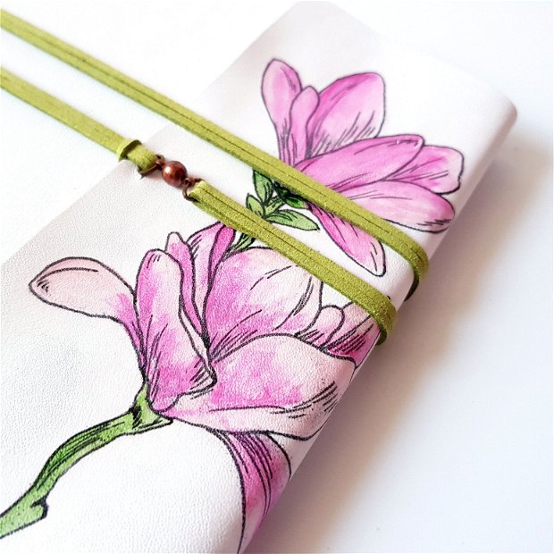SET cu magnolii - piele naturală: jurnal, penar, stilou, semn de carte