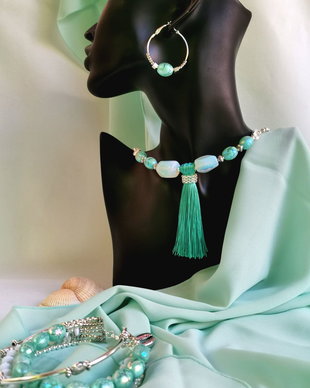 Vândut Set Colier, cercei, brățară - MINT & STYLE