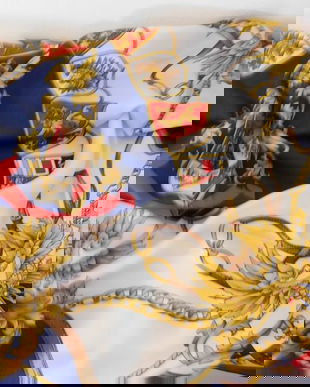 PIERRE  CARDIN-  ESARFA  MATASE NATURALA