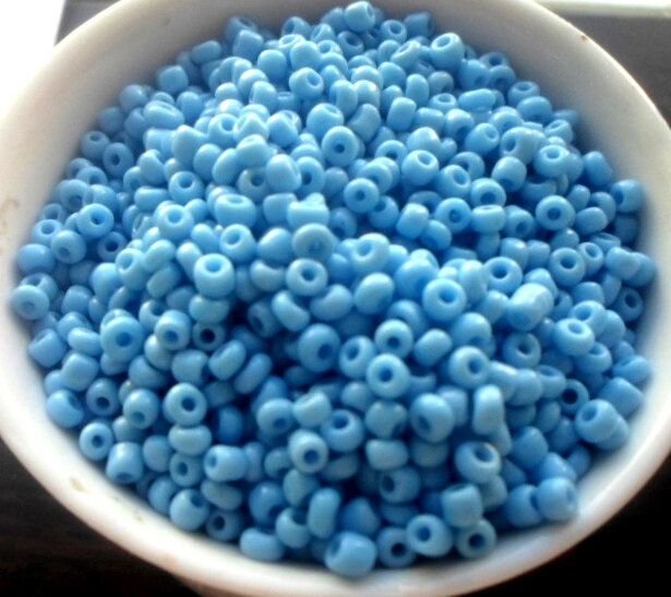 Margele nisip blue deschis mat 3 mm 50 g.