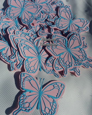 Fluturi mari decorativi
