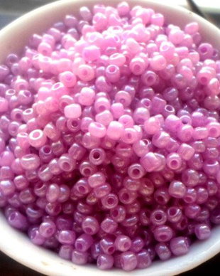 Margele nisip mov dusty 3 mm 100 g.
