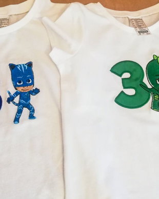 Tricouri copii Eroi în pijamale brodate