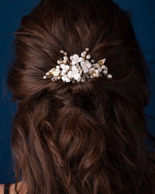"Blanca" - pieptene ornamental pentru mirese
