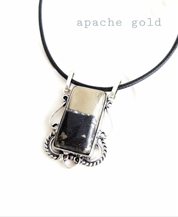 Pandantiv argintat cu Apache Gold REZERVAT C.