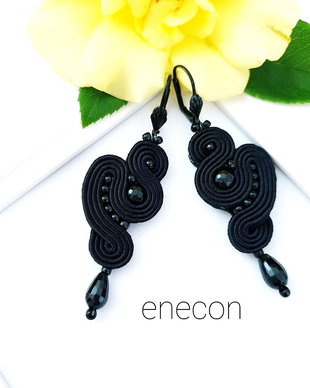 Cercei negri soutache cu noi