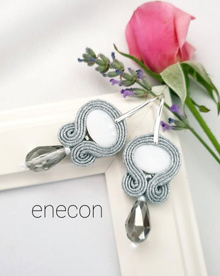 Cercei argintii soutache cu sidef și cristale