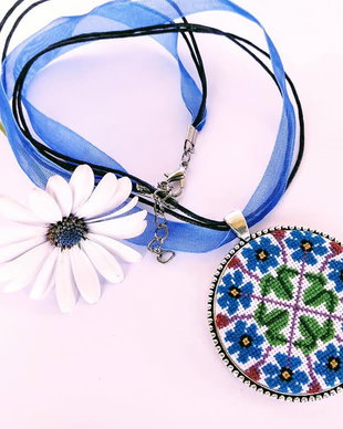 Medalion "MILLEFIORE"