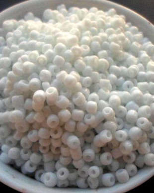 Margele nisip alb mat 3 mm 30 g.