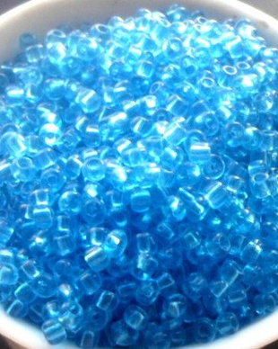 Margele nisip blue transparent 3 mm 50 g.