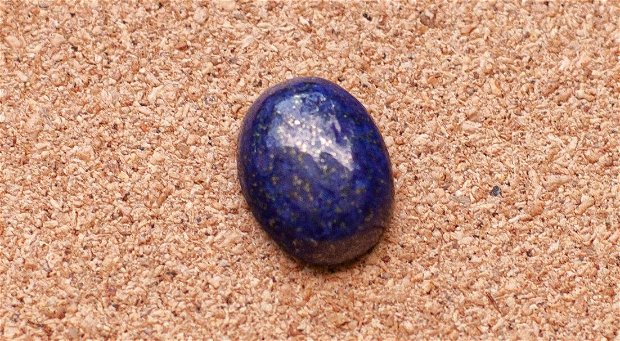 Cabochon  Lapis Lazuli -LL59