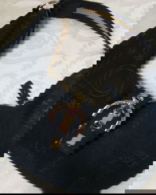 Noua-Poseta Benetton