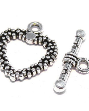 Inchizatoare toggle, argintiu antichizat, 19x16.5 mm
