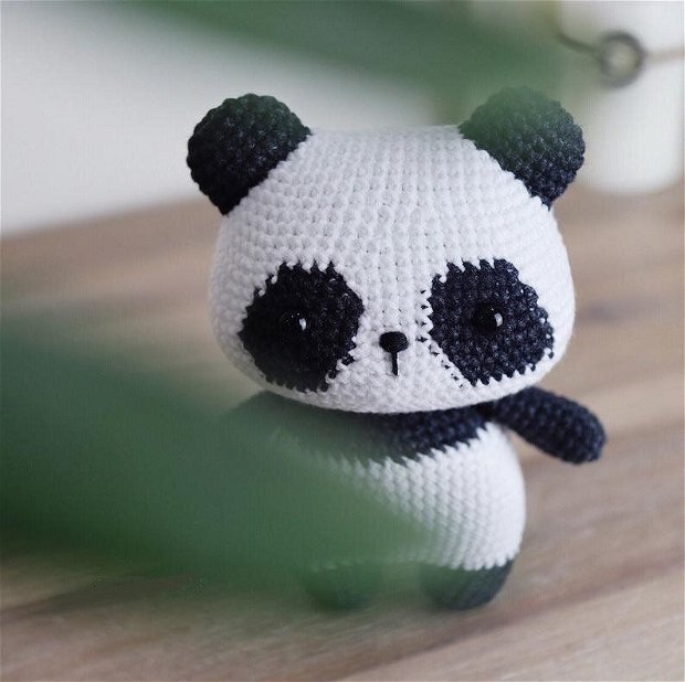 Jucarie crosetata urs panda