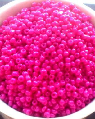 Margele nisip roz inchis 2 mm 100 g.