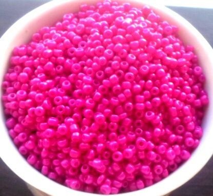 Margele nisip roz inchis 2 mm 50 g.