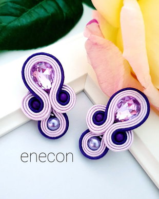 Cercei lila soutache pe lob