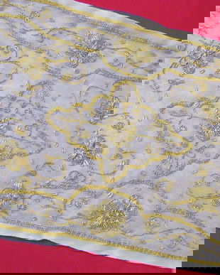 Nou-Mileu cu lurex auriu