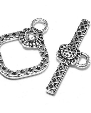 Inchizatoare toggle, argintiu antichizat, 21x15 mm