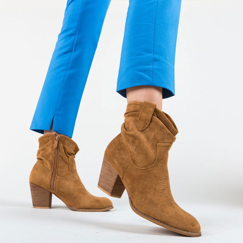 Botine Petty Camel