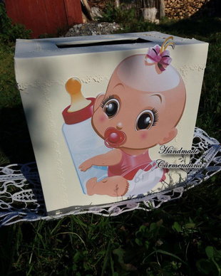 Cutie de dar bebe