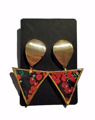 Cercei "Red & Black" din Fimo, aliaj placat cu aur de 24 k si rasina
