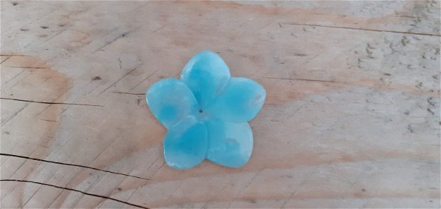 Floare cuart albastru cu alb, 43 mm