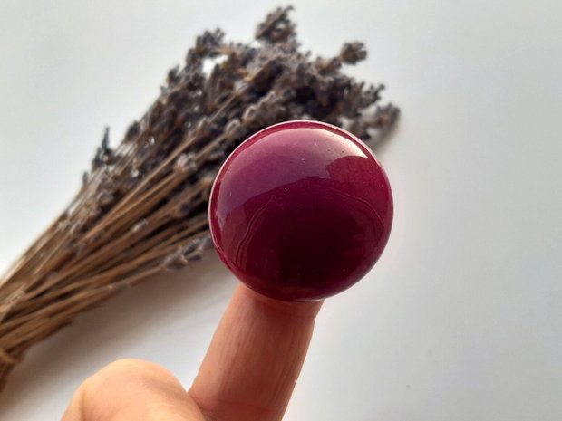 Cabochon jad