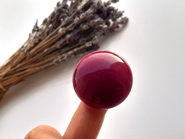 Cabochon jad