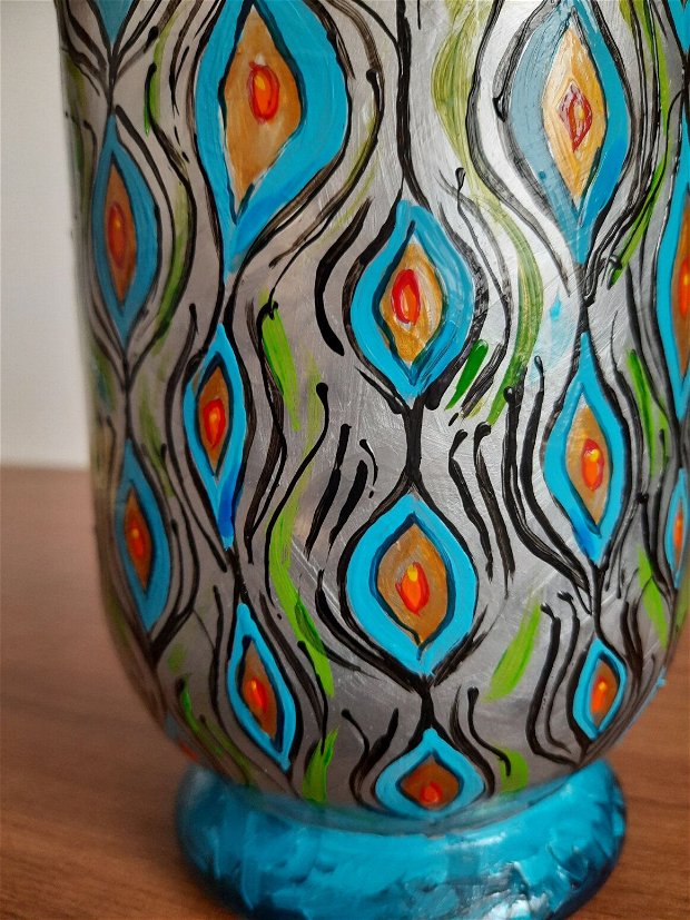 Vaza din sticla pictata - Paun