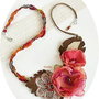 colier floral delicat dantelat